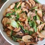 High-Protein Spinach Artichoke Flatbread