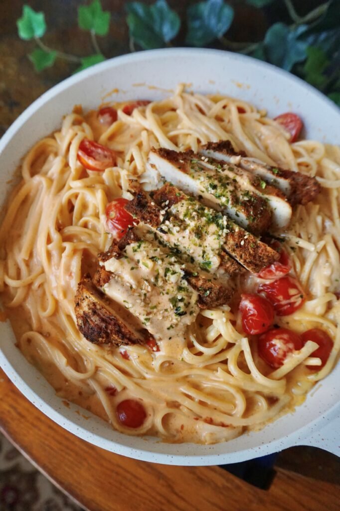 Spicy Buldak Chicken Alfredo Pasta